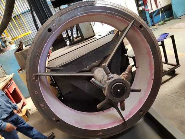 Grinding-Roll-Of-Mill-Overlay-Process